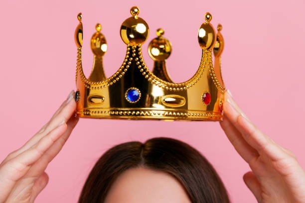 Daily Habits That Help You Step Into Your “Main Character” Era