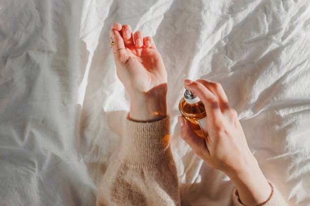The Secret to Long-Lasting Perfume You’ve Never Heard Before The Secret to Long-Lasting Perfume You’ve Never Heard Before